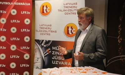 3Futbola_organizacijas_vadibas_izglitibas_programma_izlaidums_29062016_3.JPG